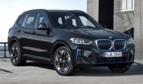 BMW iX3 2024 innovative model