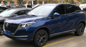 Dongfeng Fengon E3