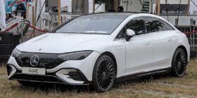 Mercedes Benz EQE SUV 500 4MATIC Pioneer Edition